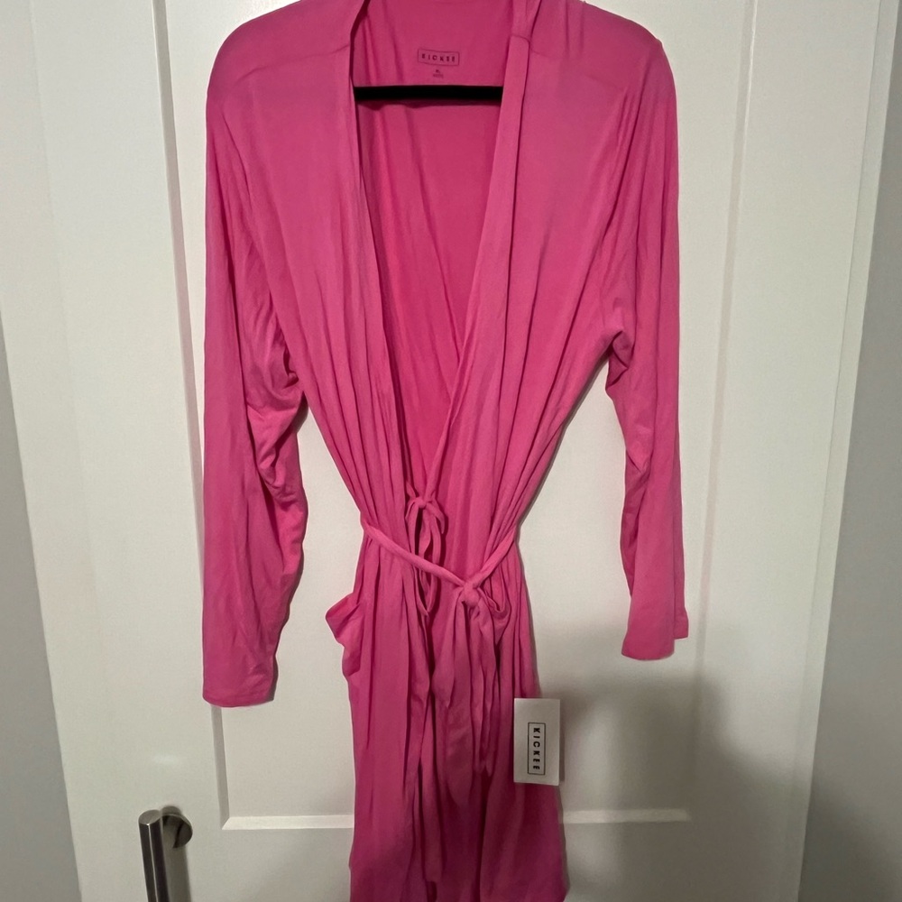 Kickee pants robe